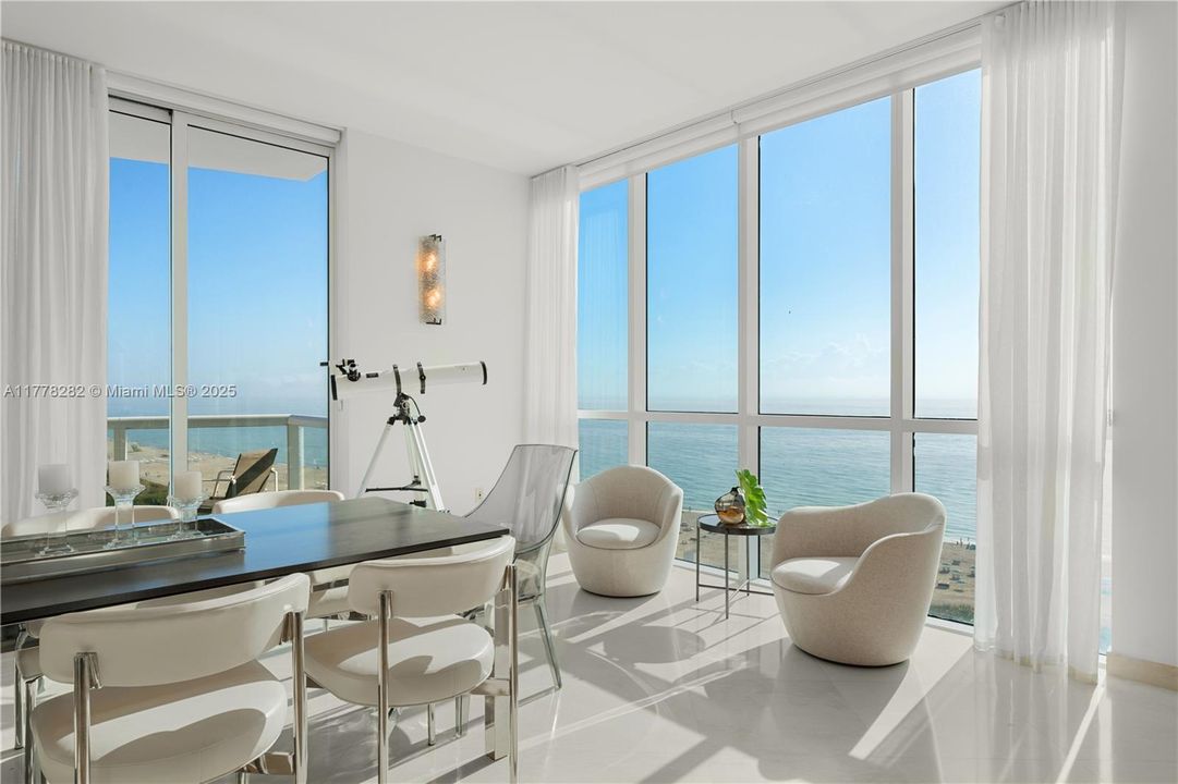 Recently Sold: $13,650,000 (3 beds, 4 baths, 3497 Square Feet)