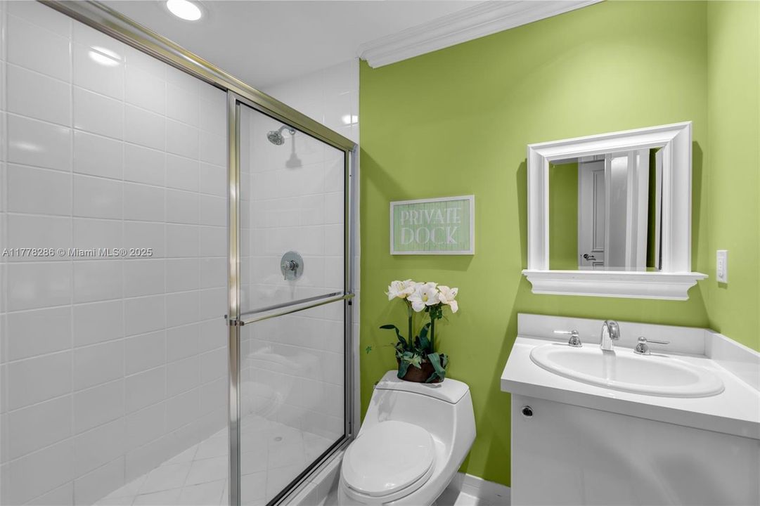 En Venta: $4,595,000 (4 camas, 4 baños, 2918 Pies cuadrados)