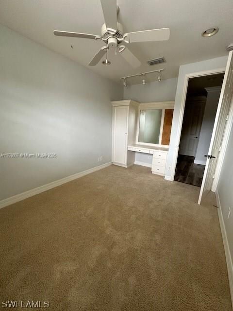 出租: $3,075 (4 贝兹, 2 浴室, 2675 平方英尺)