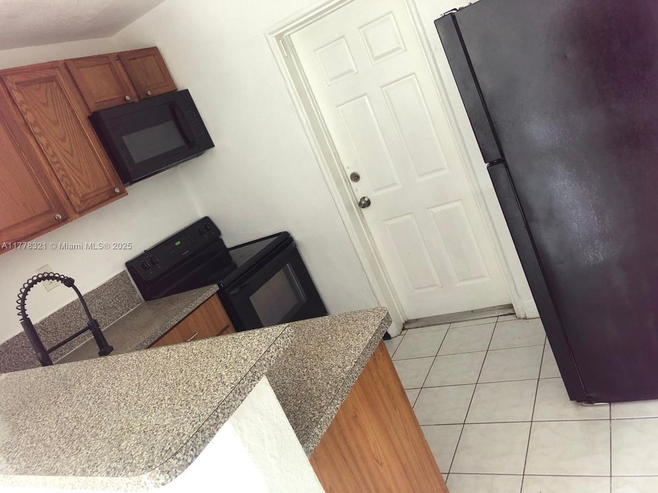 На продажу: $439,000 (0 спален, 0 ванн, 1372 Квадратных фут)