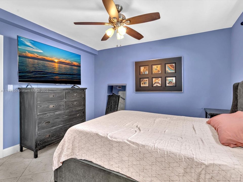 Vendido Recientemente: $375,000 (2 camas, 1 baños, 756 Pies cuadrados)