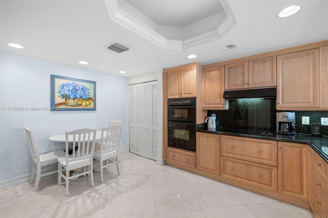 En Venta: $1,499,000 (2 camas, 2 baños, 1740 Pies cuadrados)