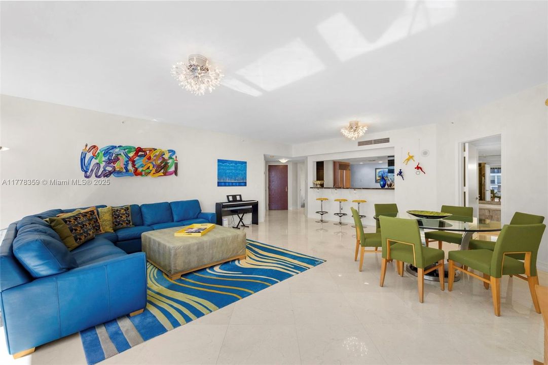 En Venta: $1,499,000 (2 camas, 2 baños, 1740 Pies cuadrados)