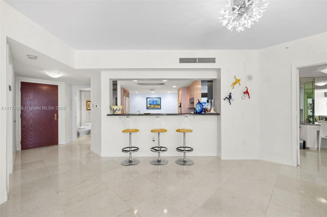 En Venta: $1,499,000 (2 camas, 2 baños, 1740 Pies cuadrados)