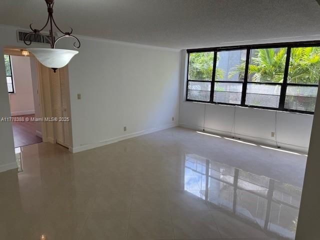 Vendido Recientemente: $269,500 (1 camas, 1 baños, 900 Pies cuadrados)
