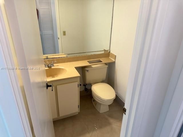 Vendido Recientemente: $269,500 (1 camas, 1 baños, 900 Pies cuadrados)