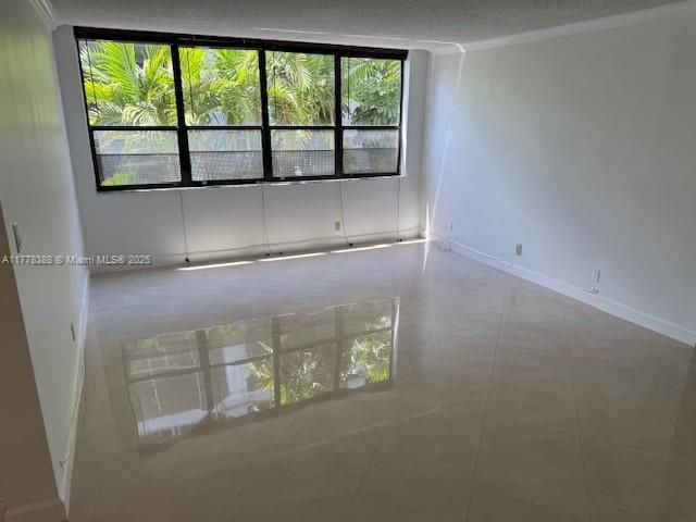 Vendido Recientemente: $269,500 (1 camas, 1 baños, 900 Pies cuadrados)