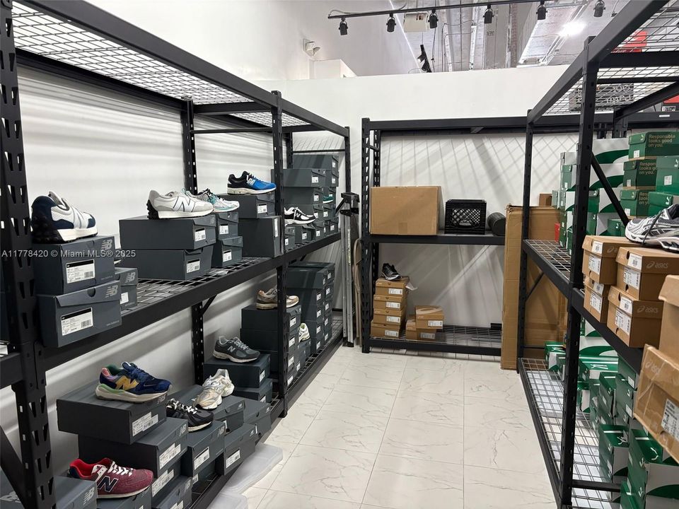 Recently Rented: $4,200 (0 beds, 0 baths, 0 Square Feet)