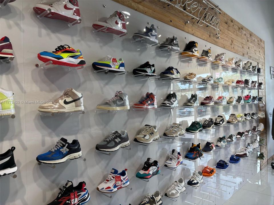 Recently Rented: $4,200 (0 beds, 0 baths, 0 Square Feet)