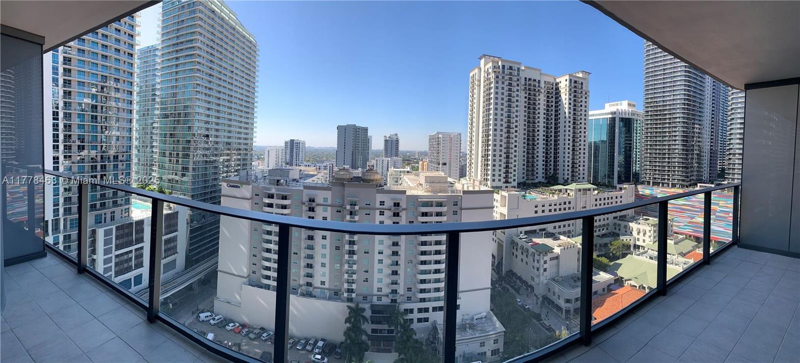 Recently Rented: $4,850 (1 beds, 1 baths, 839 Square Feet)