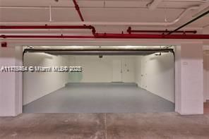 Active With Contract: $7,300 (3 beds, 3 baths, 2327 Square Feet)