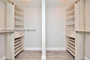 Active With Contract: $7,300 (3 beds, 3 baths, 2327 Square Feet)