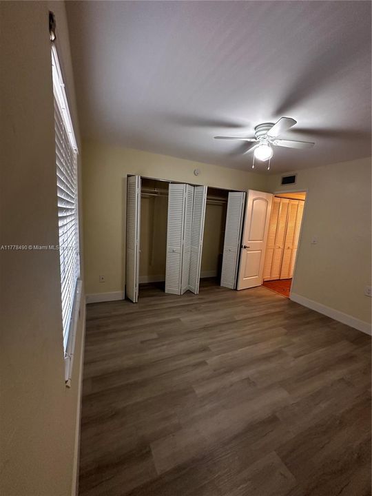 For Rent: $2,300 (2 beds, 2 baths, 986 Square Feet)