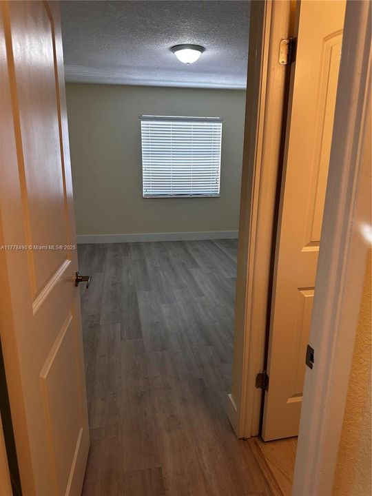 For Rent: $2,300 (2 beds, 2 baths, 986 Square Feet)