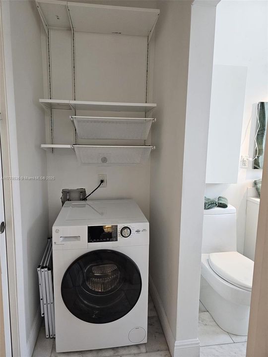 Recently Rented: $1,950 (1 beds, 1 baths, 468 Square Feet)