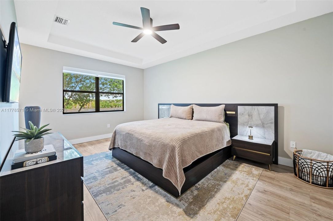 Vendido Recientemente: $580,000 (3 camas, 2 baños, 1743 Pies cuadrados)