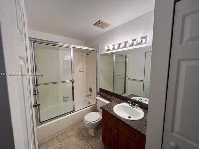 Recently Rented: $1,649 (1 beds, 1 baths, 750 Square Feet)