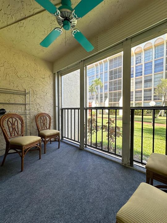 最近租的: $1,750 (1 贝兹, 1 浴室, 820 平方英尺)