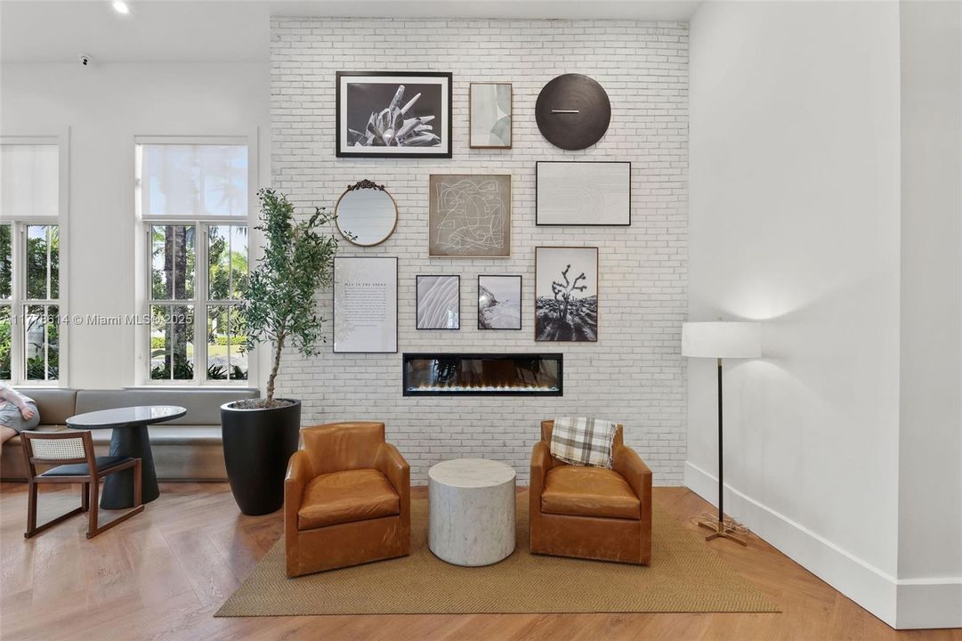 最近租的: $2,809 (3 贝兹, 2 浴室, 1182 平方英尺)