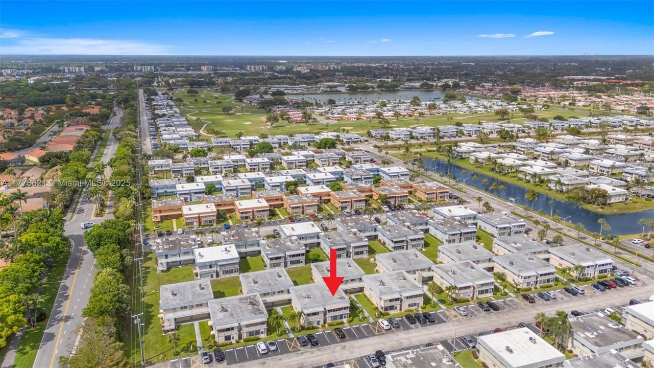 Recently Sold: $179,000 (2 beds, 2 baths, 880 Square Feet)