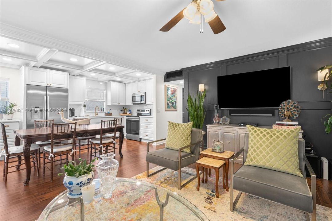 Recently Sold: $179,000 (2 beds, 2 baths, 880 Square Feet)