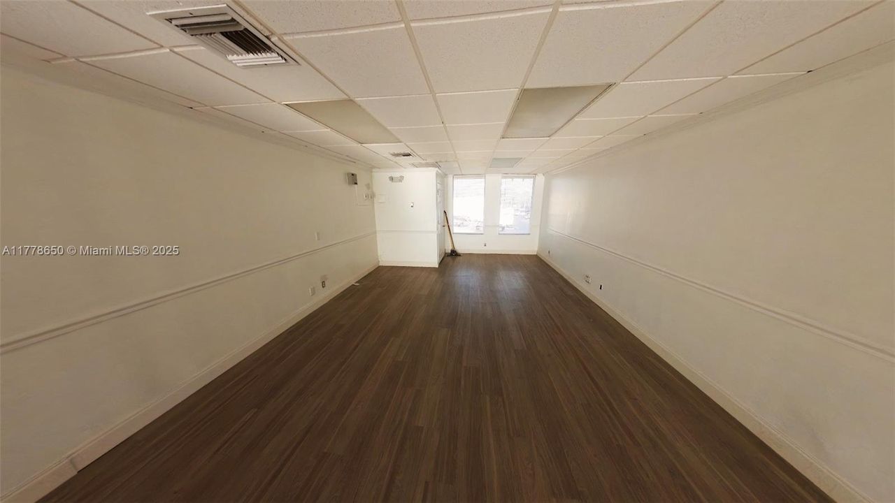 Недавно арендовано: $950 (0 спален, 0 ванн, 0 Квадратных фут)