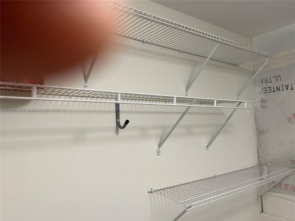 Recently Rented: $2,300 (2 beds, 2 baths, 1500 Square Feet)