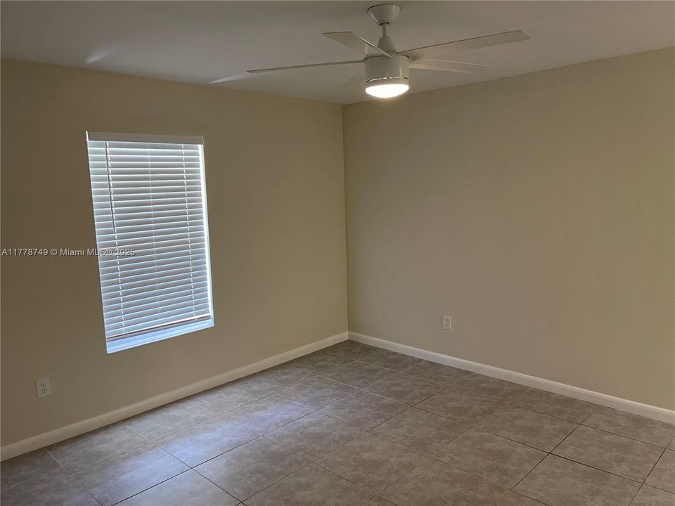 Recently Rented: $2,300 (2 beds, 2 baths, 1500 Square Feet)