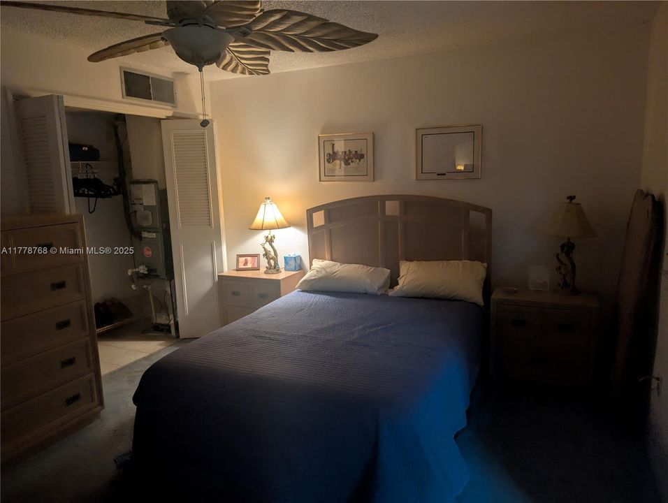 Недавно продано: $80,000 (1 спален, 1 ванн, 775 Квадратных фут)