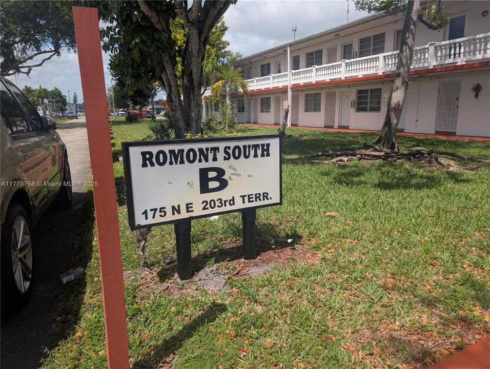 Недавно продано: $80,000 (1 спален, 1 ванн, 775 Квадратных фут)