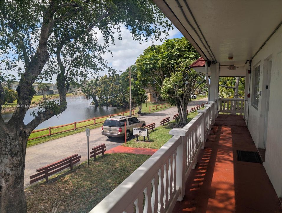 Недавно продано: $80,000 (1 спален, 1 ванн, 775 Квадратных фут)