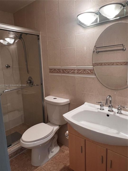 2nd bathroom with upgraded fixtures.