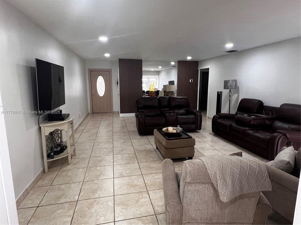 LED Lighting/Custom wall decor.