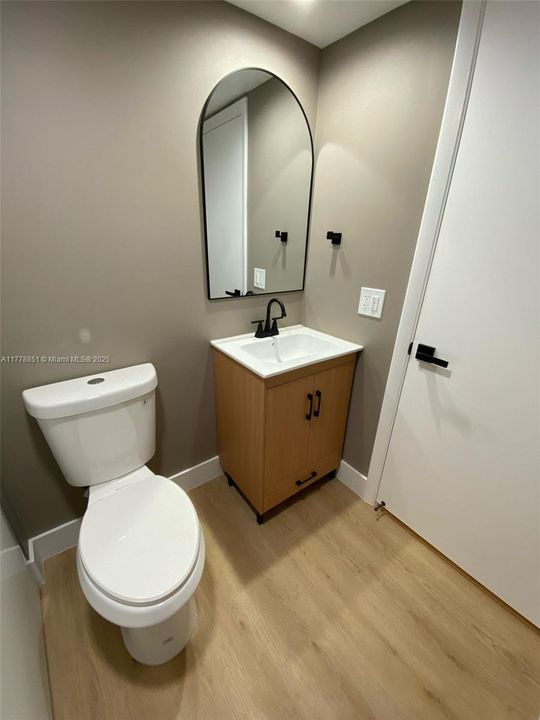 Недавно продано: $328,000 (2 спален, 2 ванн, 1236 Квадратных фут)