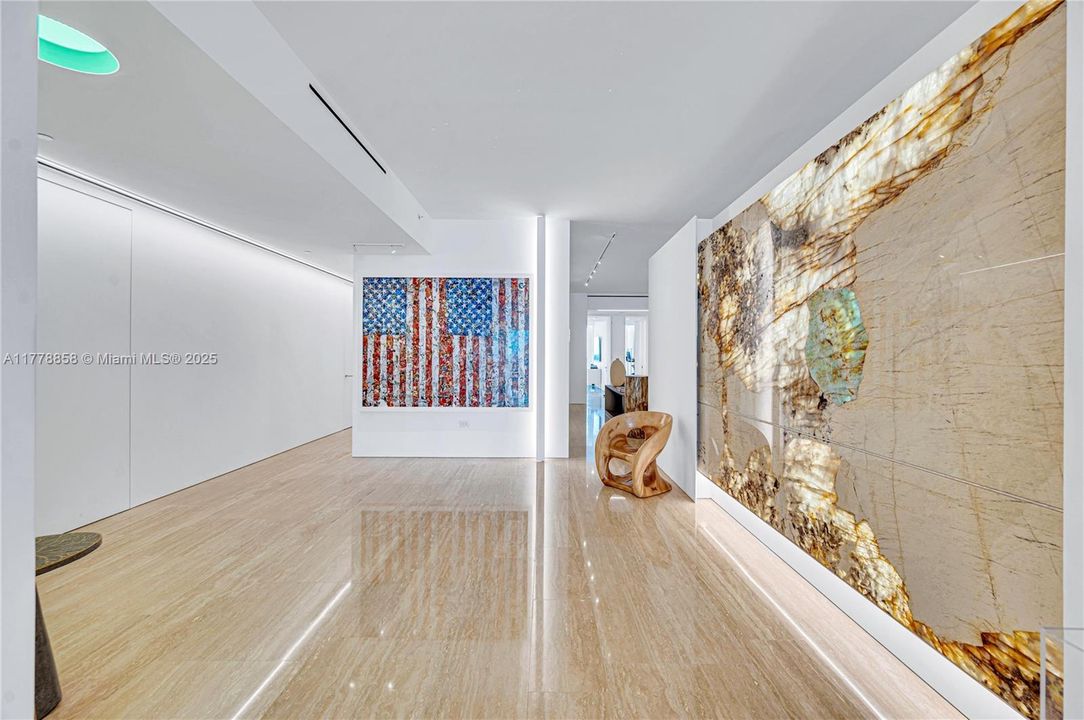 Recently Sold: $23,000,000 (4 beds, 5 baths, 3844 Square Feet)