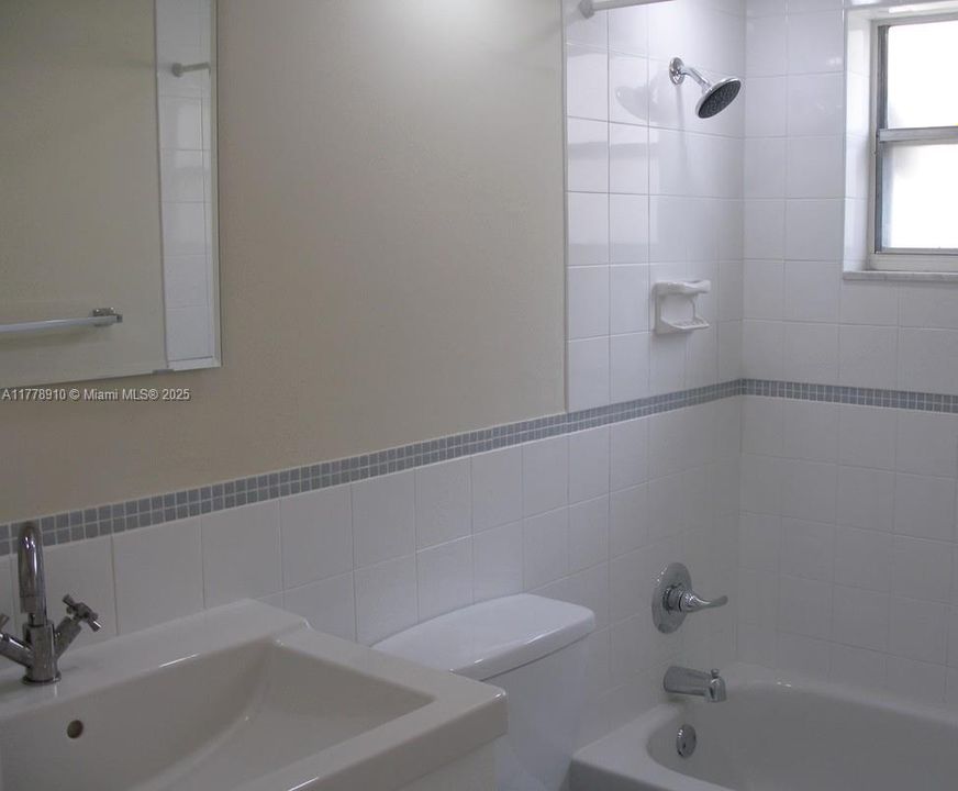 Recently Sold: $208,000 (0 beds, 1 baths, 470 Square Feet)