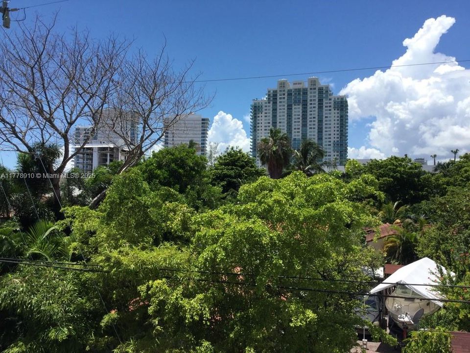 Recently Sold: $208,000 (0 beds, 1 baths, 470 Square Feet)