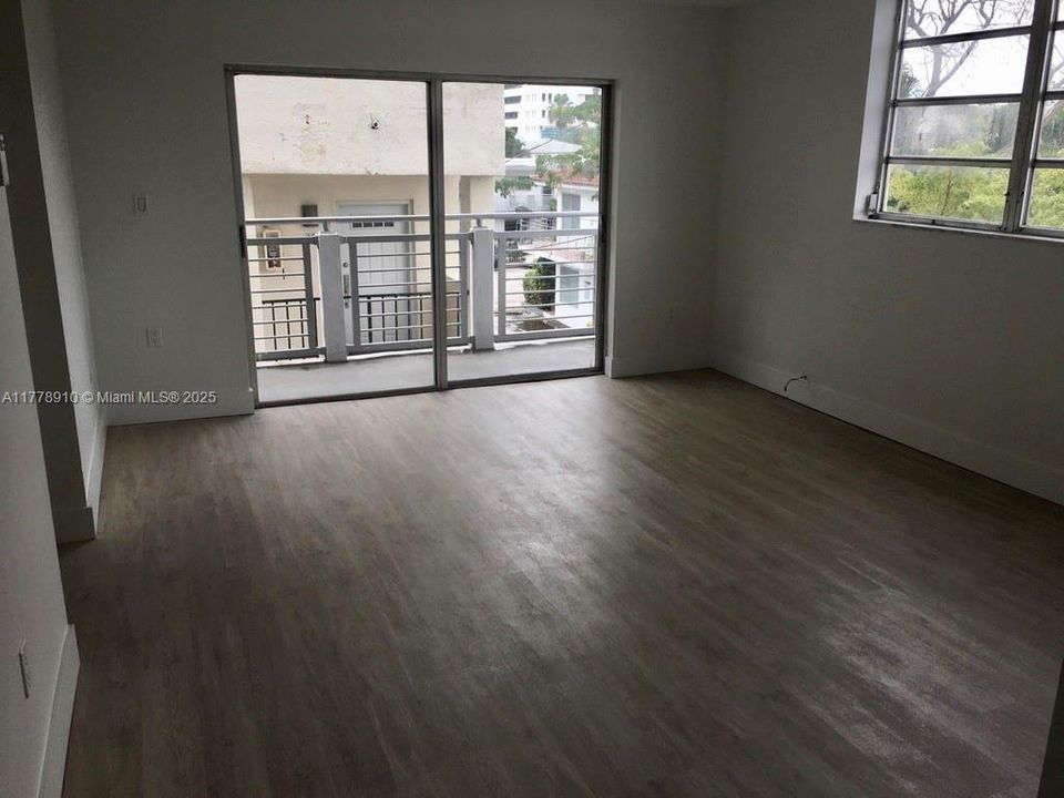 Recently Sold: $208,000 (0 beds, 1 baths, 470 Square Feet)