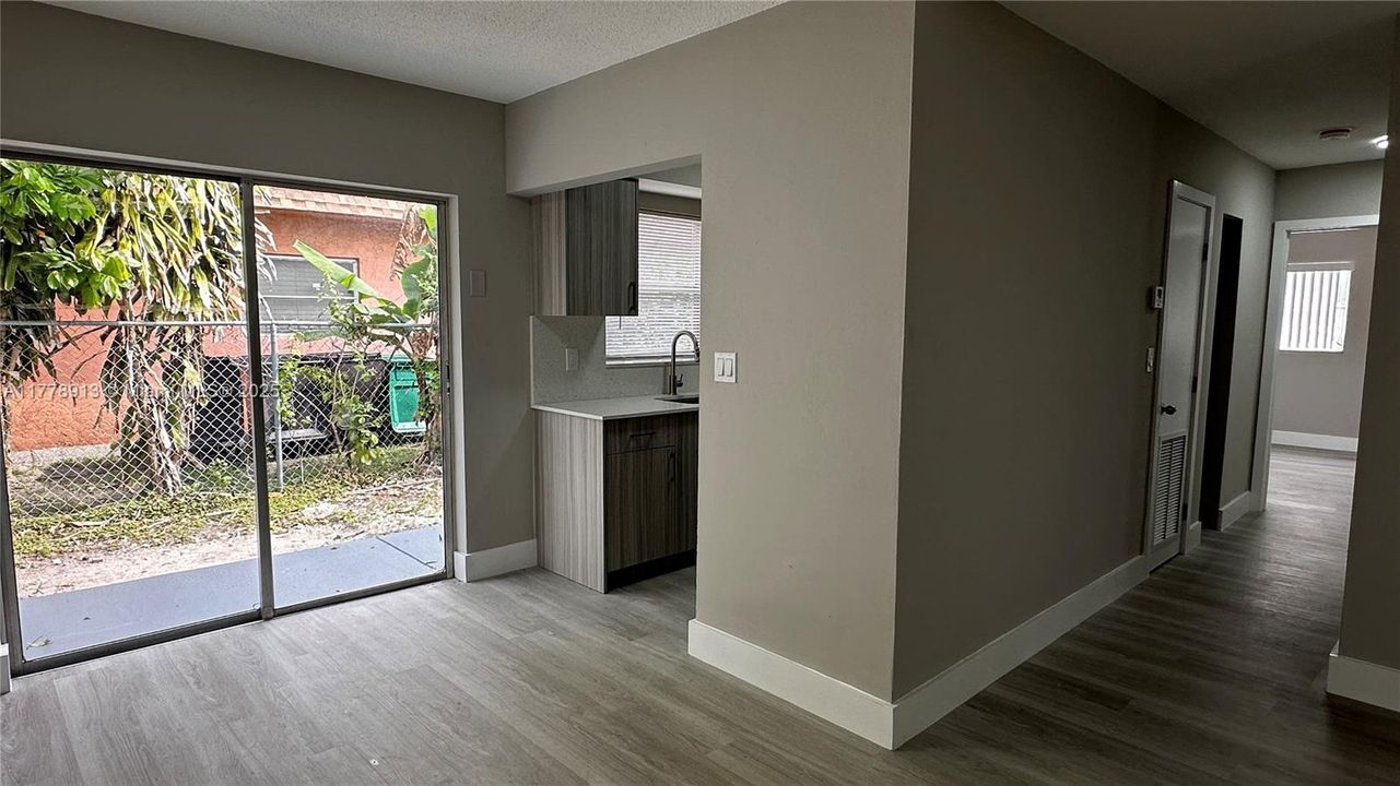 На продажу: $1,300,000 (0 спален, 0 ванн, 3345 Квадратных фут)