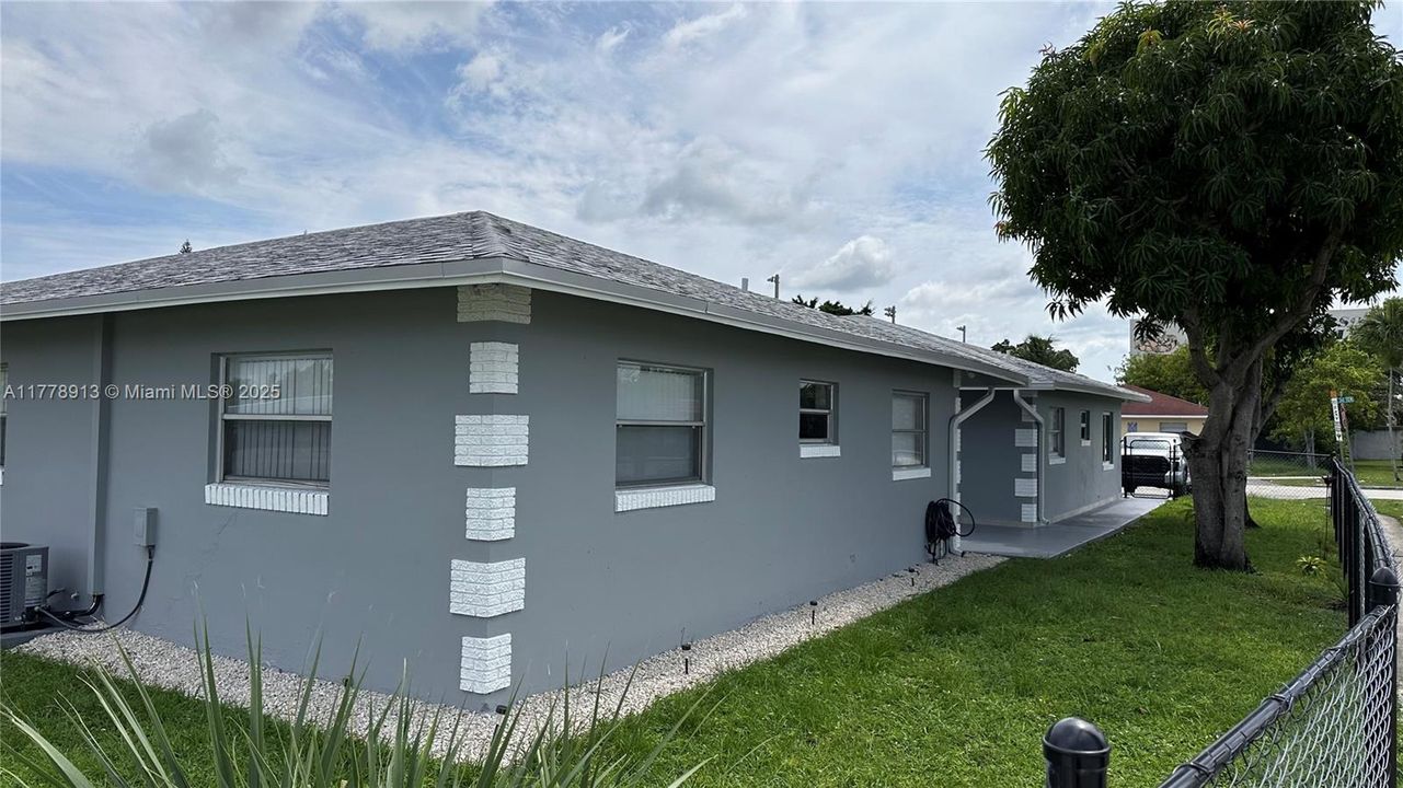 На продажу: $1,300,000 (0 спален, 0 ванн, 3345 Квадратных фут)