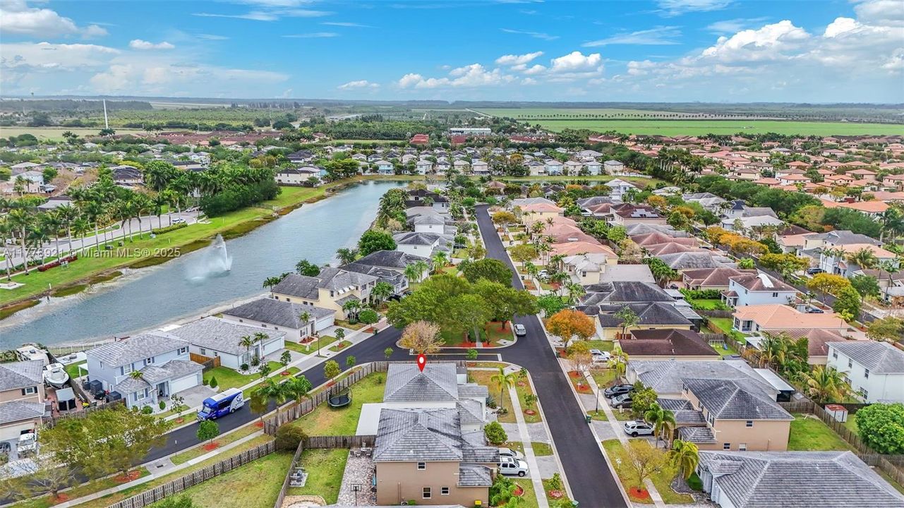 Recently Sold: $620,000 (5 beds, 3 baths, 2514 Square Feet)