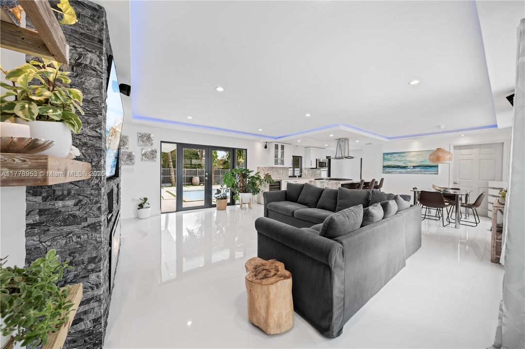 Recently Sold: $679,000 (4 beds, 3 baths, 0 Square Feet)