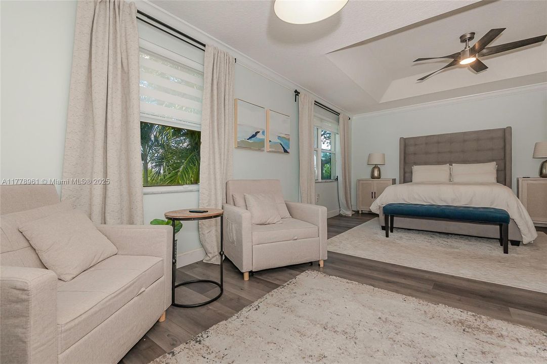 Recientemente alquilado: $3,500 (3 camas, 2 baños, 2034 Pies cuadrados)