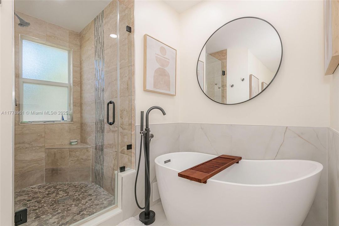 Recientemente alquilado: $3,500 (3 camas, 2 baños, 2034 Pies cuadrados)