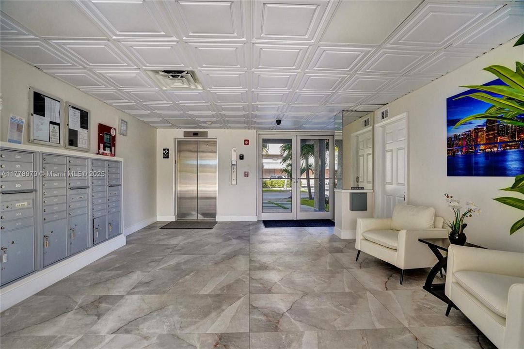 Vendido Recientemente: $215,000 (1 camas, 1 baños, 826 Pies cuadrados)