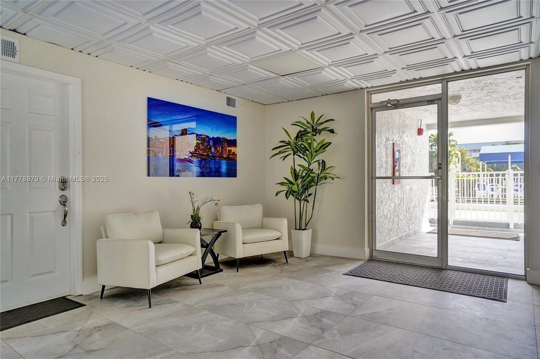 Vendido Recientemente: $215,000 (1 camas, 1 baños, 826 Pies cuadrados)