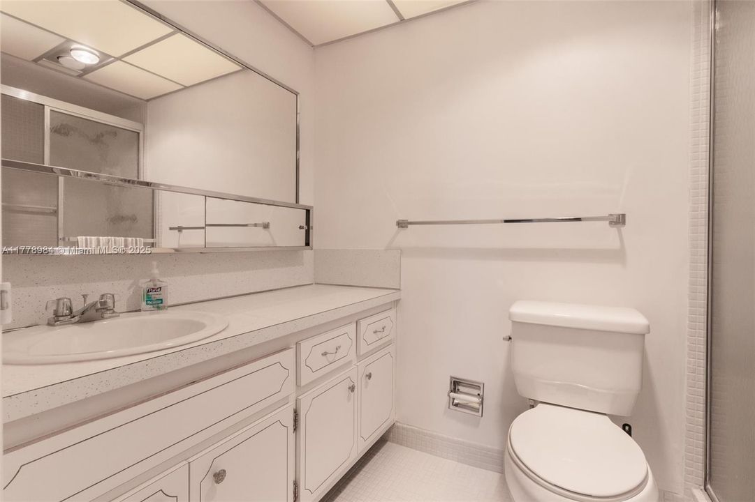 For Sale: $325,000 (3 beds, 2 baths, 1458 Square Feet)