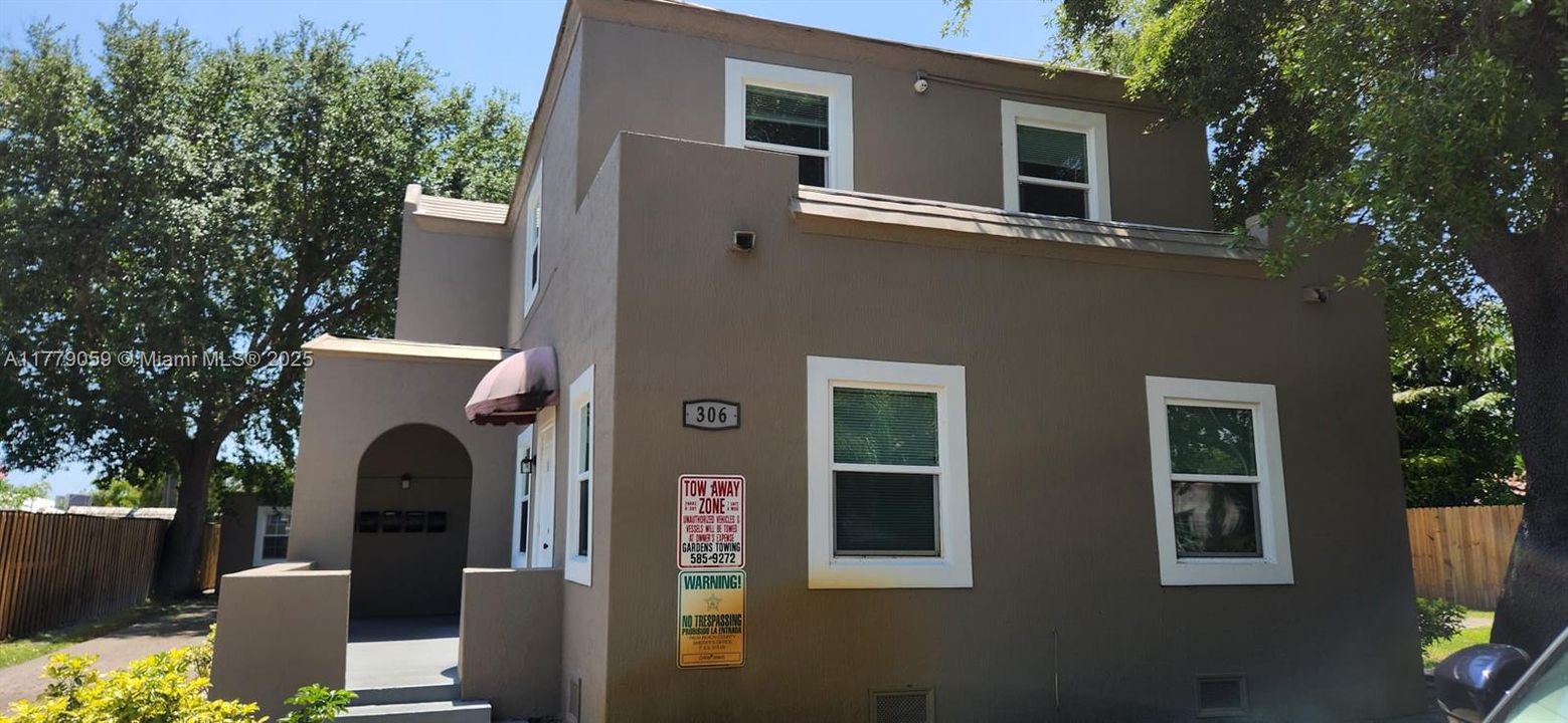 Recently Rented: $1,600 (1 beds, 1 baths, 650 Square Feet)