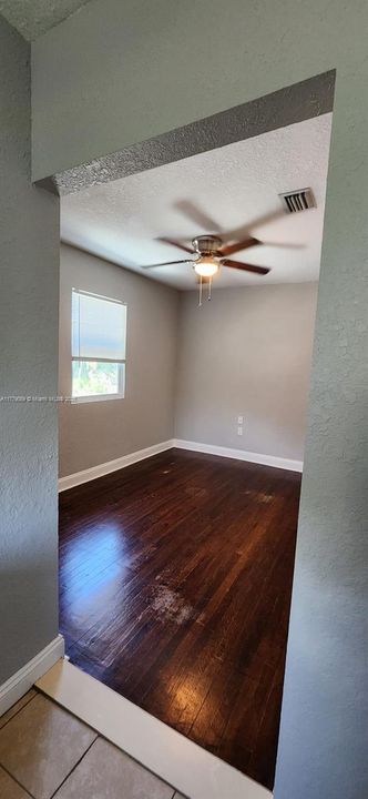 Recently Rented: $1,600 (1 beds, 1 baths, 650 Square Feet)