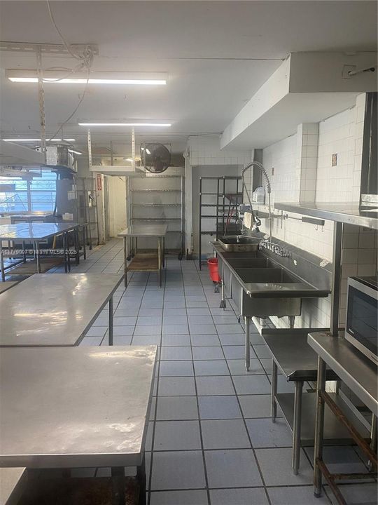 最近售出: $110,000 (0 贝兹, 0 浴室, 0 平方英尺)